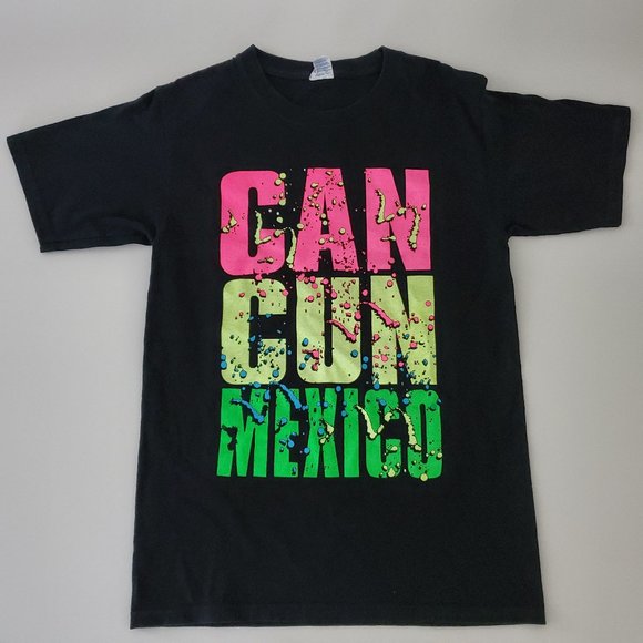 YAZBEK Other - Retro Cancun Mexico Short Sleeve Tee